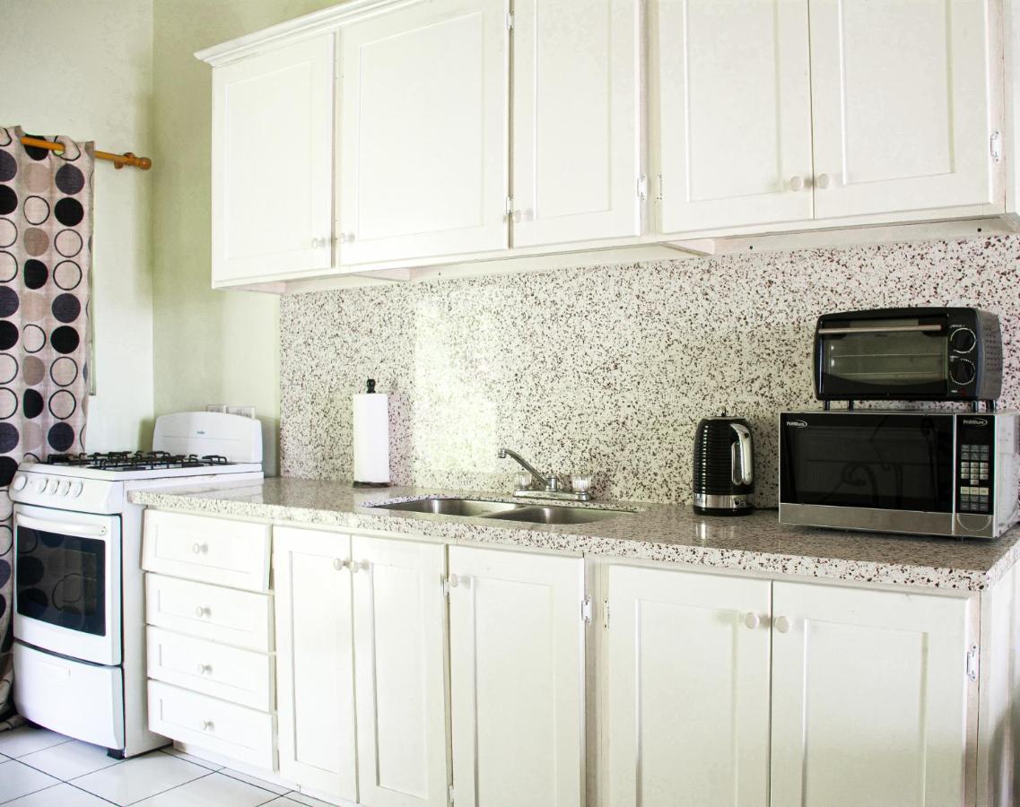 Silver View Apartments St. George's Dış mekan fotoğraf