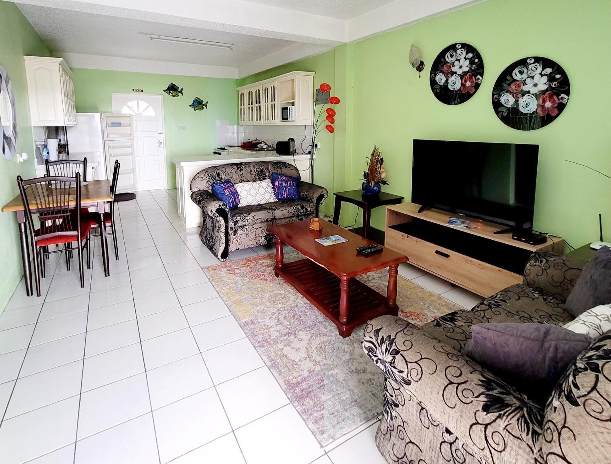 Silver View Apartments St. George's Dış mekan fotoğraf